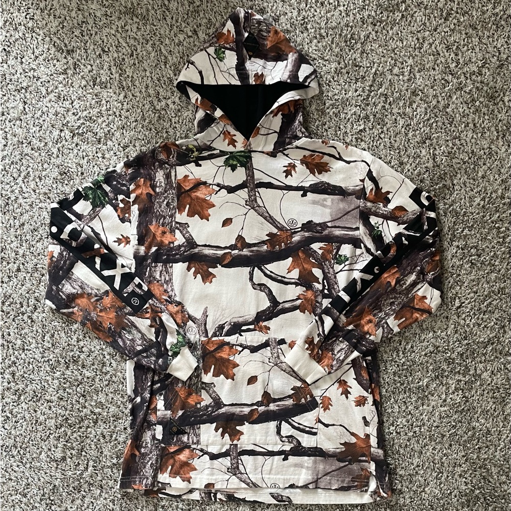 10.Deep Tree Camo Shirt Hoodie